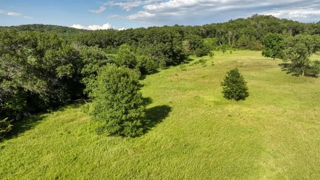 $1,476,000 | 0 Hammer Road, Sparta, WI 54656