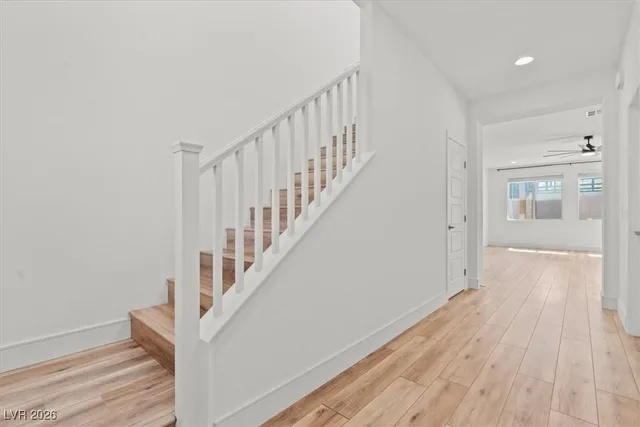 $2,400 | 9941 Tucket Point Court, Las Vegas, NV 89178