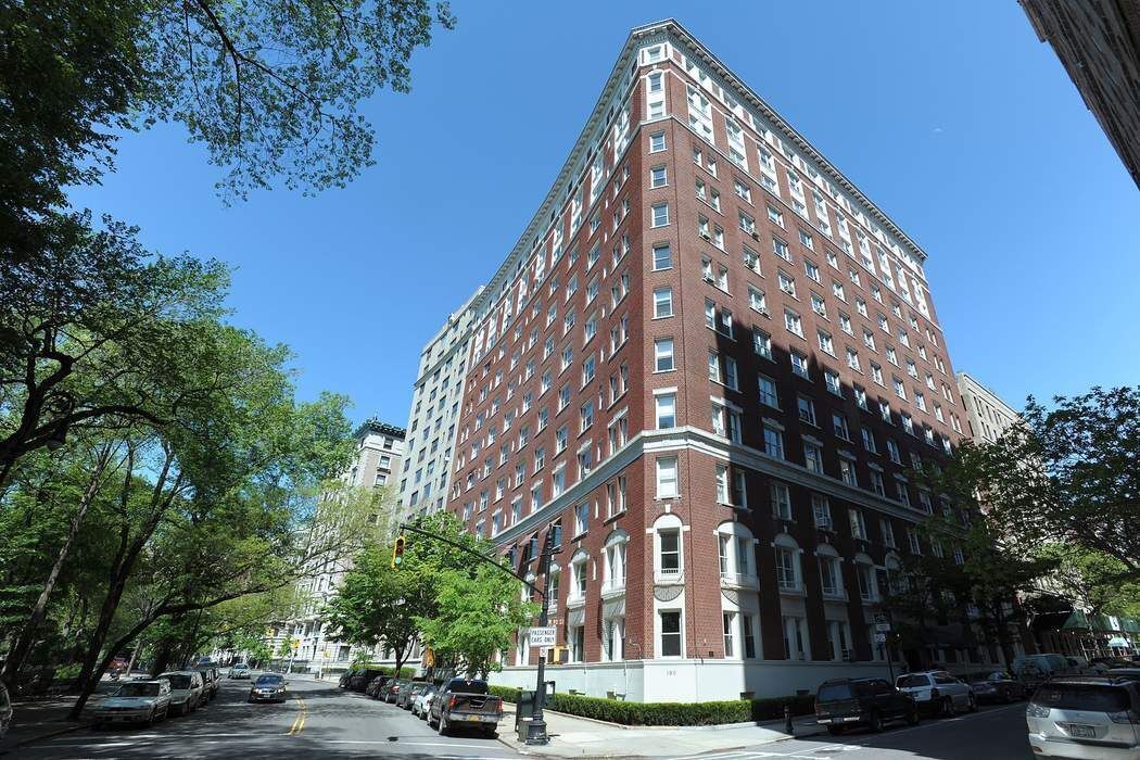 180 Riverside Drive, Unit 3B Manhattan, NY 10024 - Photo 12 of 14