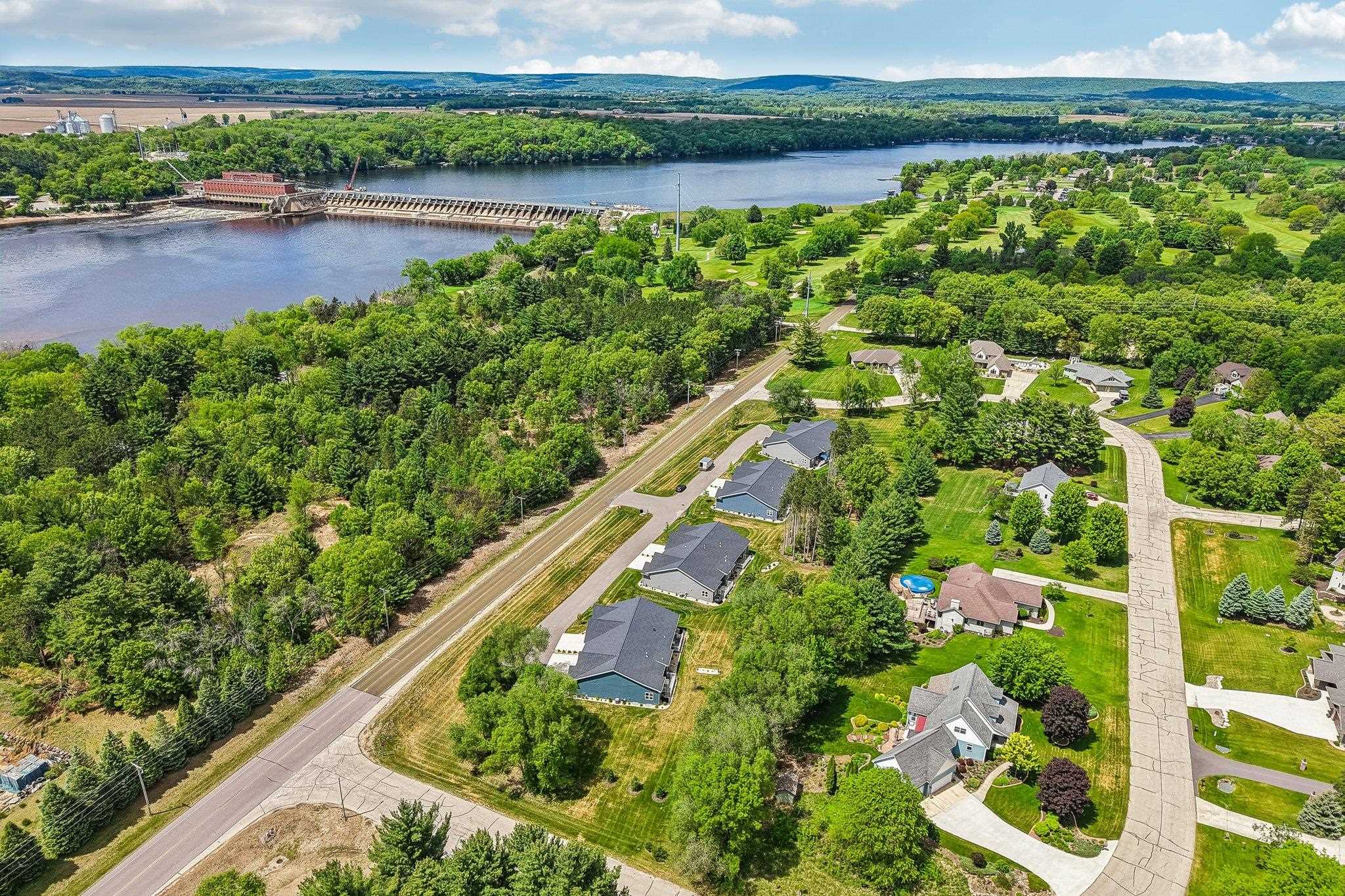 N842 Golf, Unit 4 Prairie du Sac, WI 53578 - Photo 59 of 59