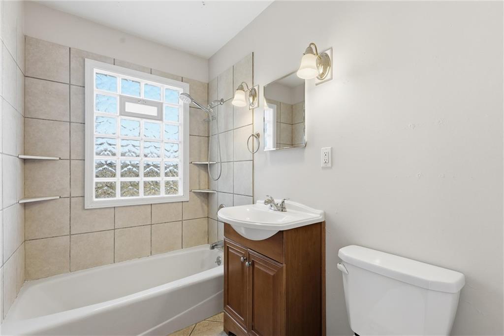 13302 11th Street Grandview, MO 64030 - Photo 21 of 30