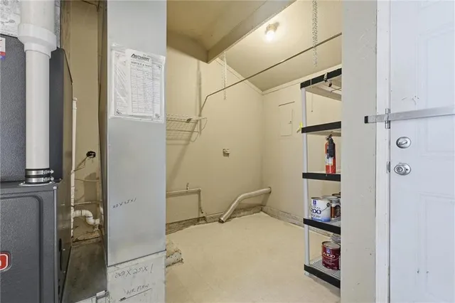 $175,000 | 13302 11th Street, Grandview, MO 64030