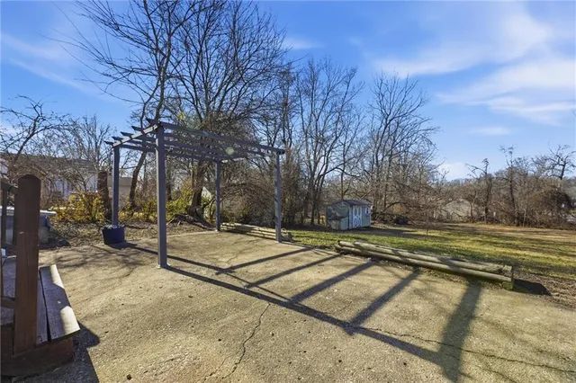 $175,000 | 13302 11th Street, Grandview, MO 64030