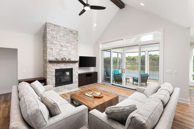 305 Leeward Way Ottawa, IL 61350 - Photo 23 of 53 a living room with furniture and a fireplace