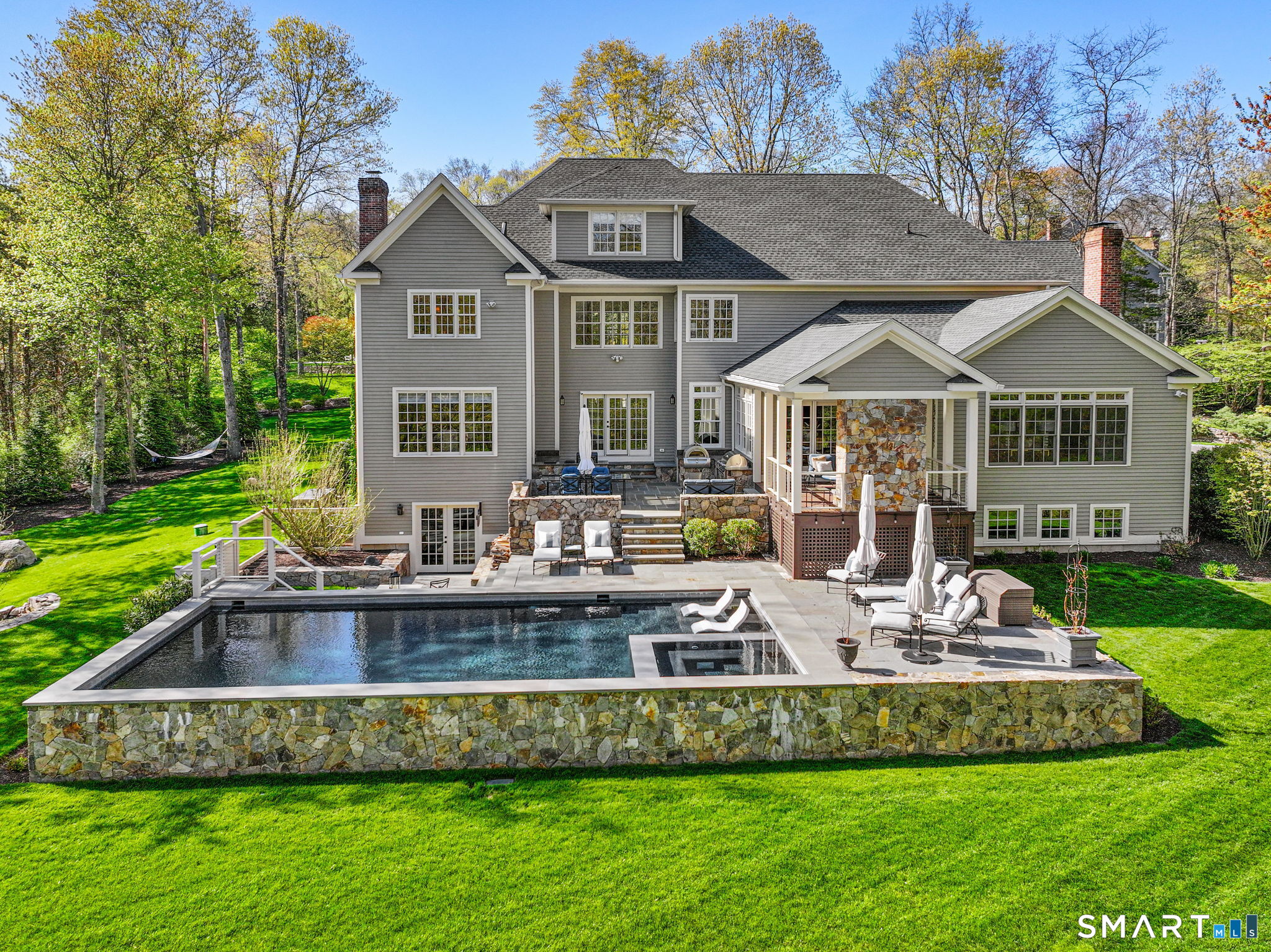 12 Brandon Circle Wilton, CT 06897 - Photo 3 of 40