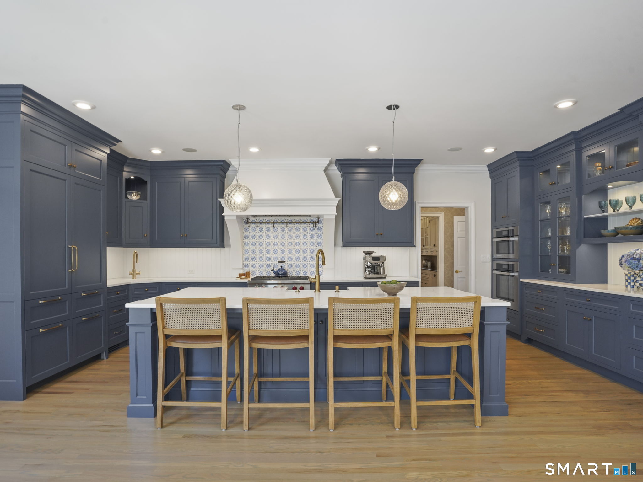 12 Brandon Circle Wilton, CT 06897 - Photo 9 of 40
