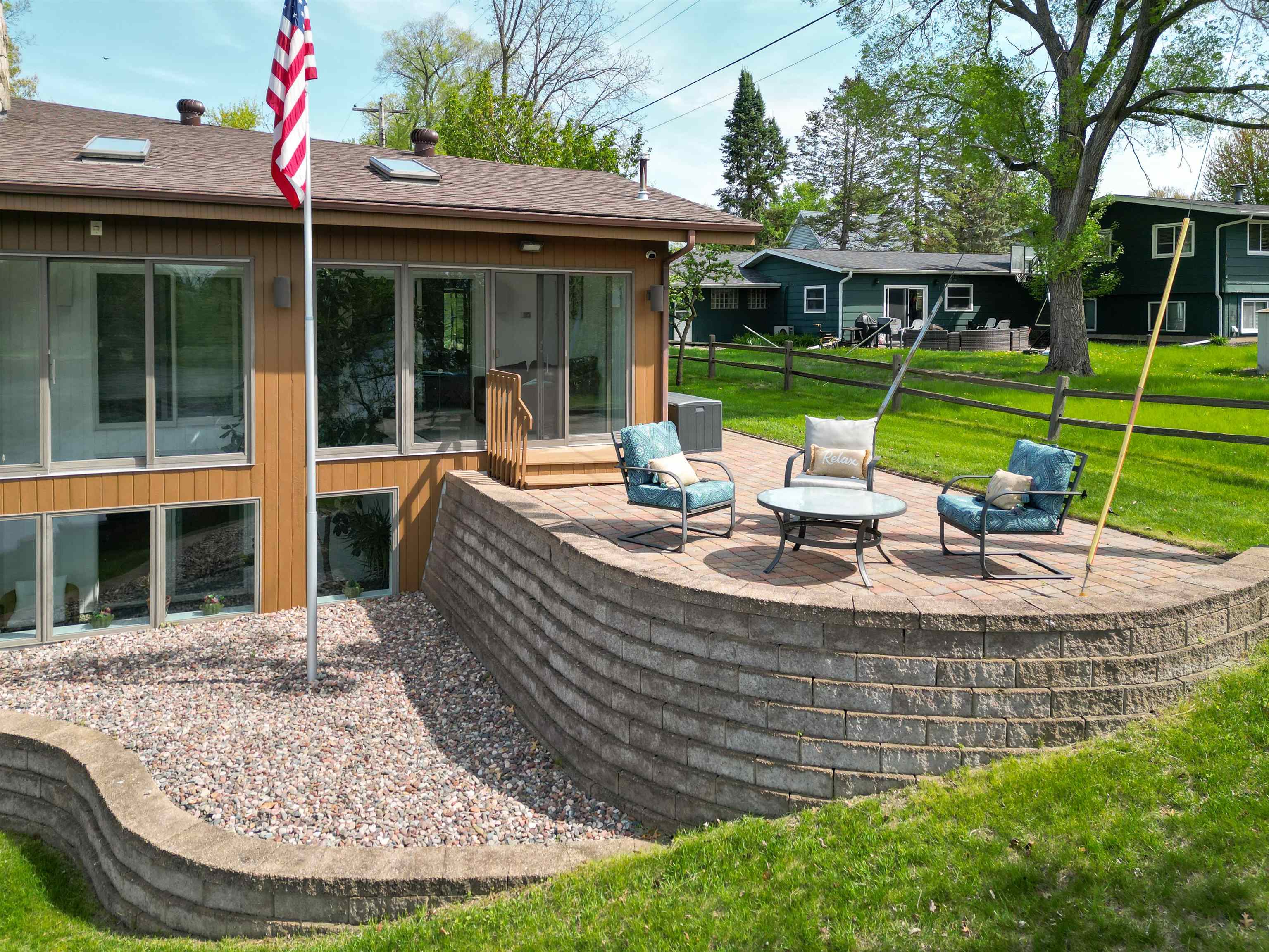 4127 Kammel Road La Crosse, WI 54601 - Photo 7 of 75