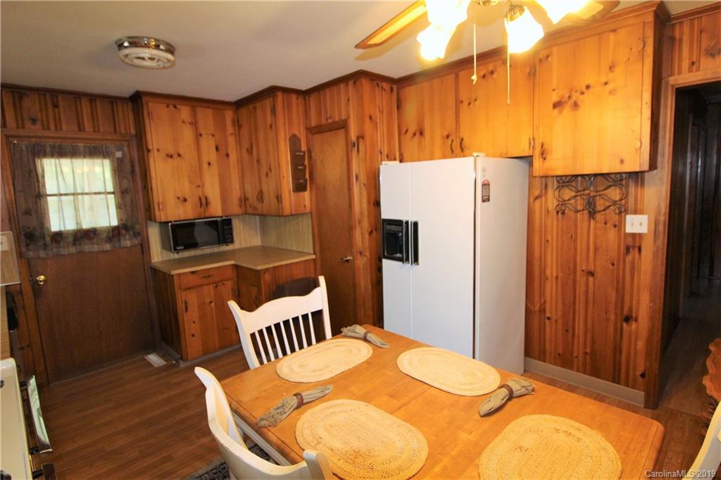1315 Burrell Road Clover, SC 29710 - Photo 6 of 17 Gallery Image 6