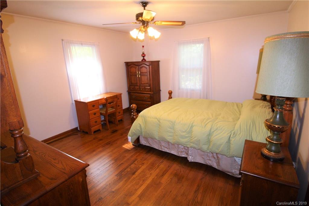 1315 Burrell Road Clover, SC 29710 - Photo 7 of 17 Gallery Image 7