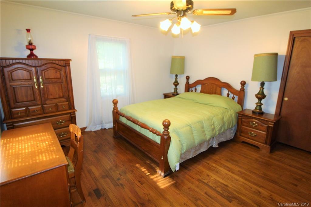1315 Burrell Road Clover, SC 29710 - Photo 8 of 17 Gallery Image 8