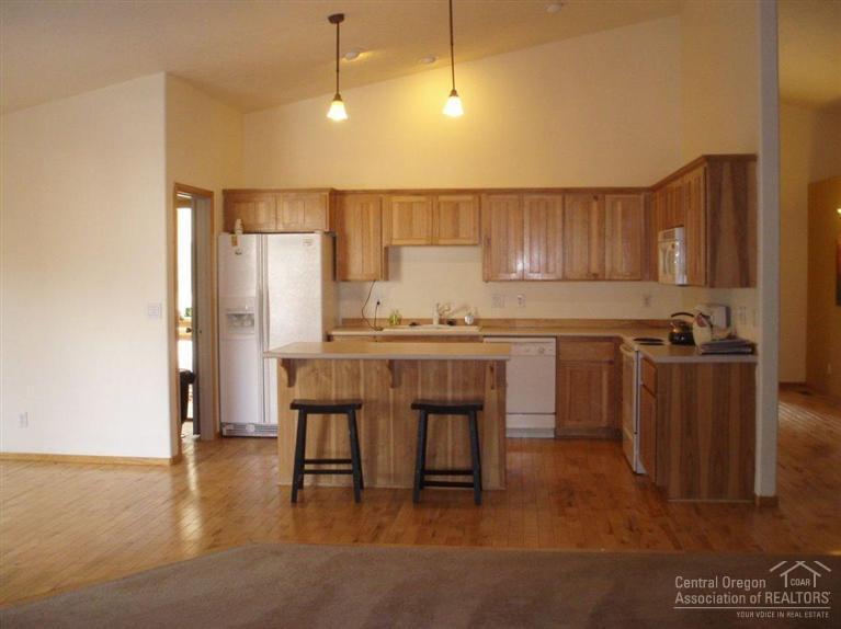 61385 Whitetail Street Bend, OR 97702 - Photo 4 of 20 Additional Photo