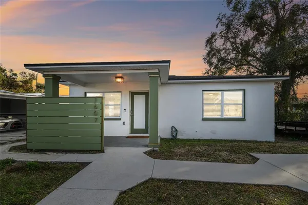 $2,600 | 1607 East 18th Avenue, Tampa, FL 33605