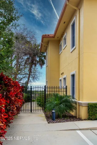 $990,000 | 1 Radio Road, Unit 203, St. Augustine, FL 32084