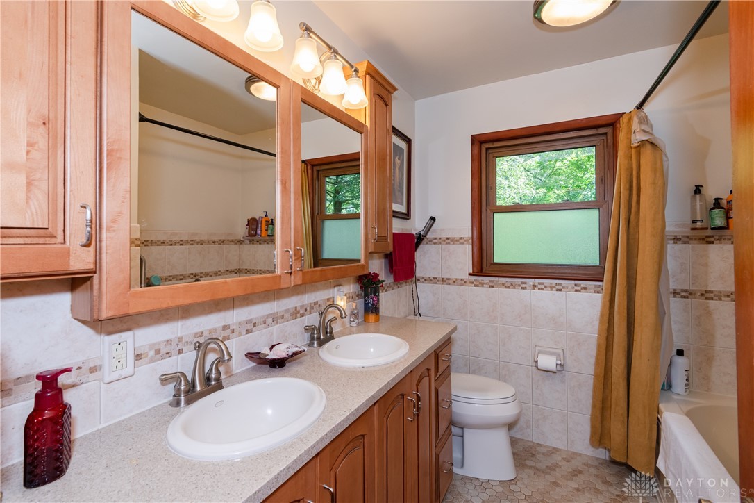 501 Marshall Road Middletown, OH 45042 - Photo 26 of 46 Gallery Image 26