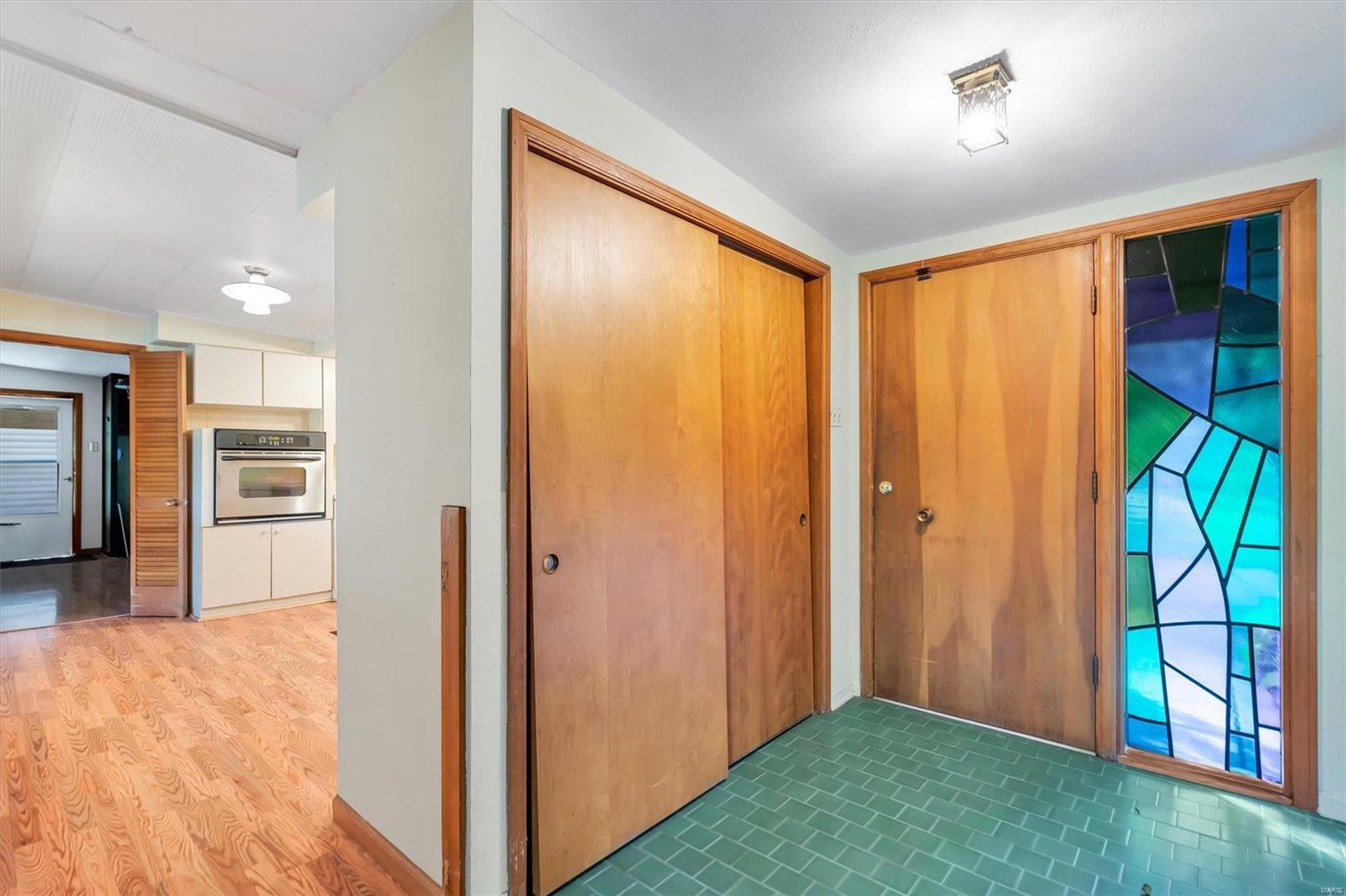 1960 Rayner Road St. Louis, MO 63122 - Photo 15 of 34 Gallery Image 15