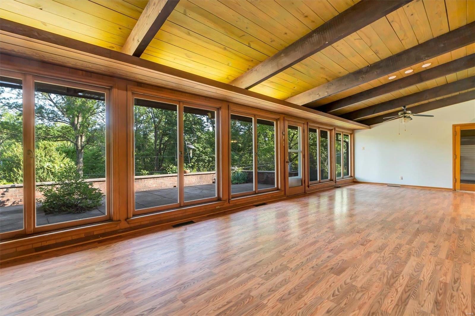 1960 Rayner Road St. Louis, MO 63122 - Photo 20 of 34 Gallery Image 20