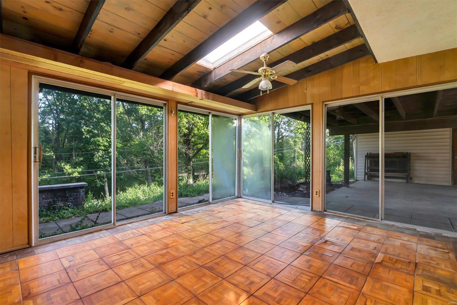 1960 Rayner Road St. Louis, MO 63122 - Photo 23 of 34 Gallery Image 23