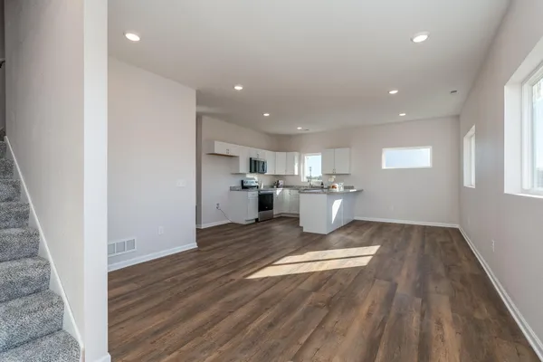 $299,900 | 3123 Nobel Drive, Mankato, MN 56001