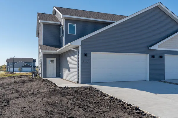 $299,900 | 3123 Nobel Drive, Mankato, MN 56001