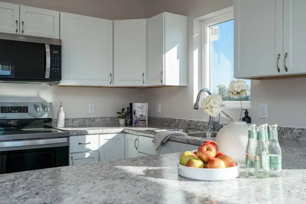 $299,900 | 3123 Nobel Drive, Mankato, MN 56001