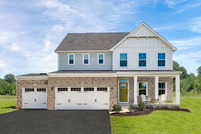 $469,990 | 3010 Thoroughbred Way, White House, TN 37188