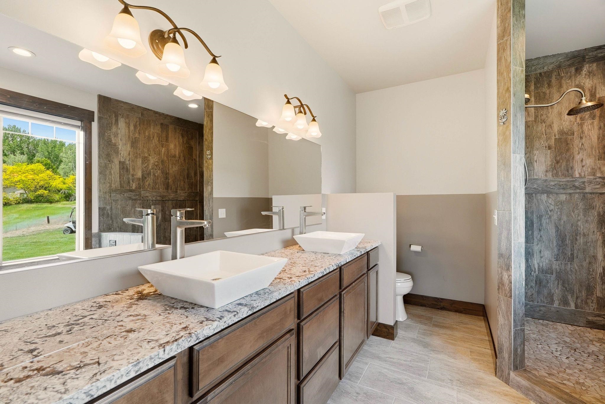 10638 South Hangman Valley Road Spokane, WA 99224 - Photo 22 of 49