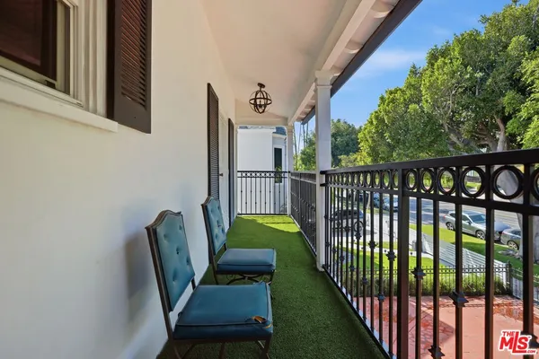 $12,995 | 1170 South Beverwil Drive, Los Angeles, CA 90035