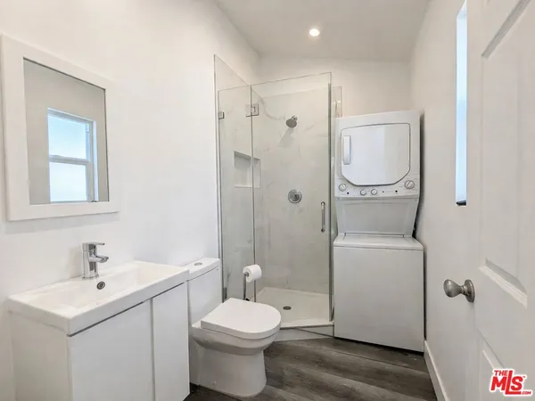 $12,995 | 1170 South Beverwil Drive, Los Angeles, CA 90035