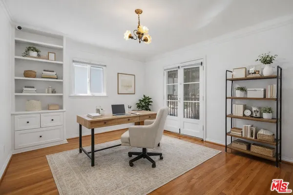 $12,995 | 1170 South Beverwil Drive, Los Angeles, CA 90035