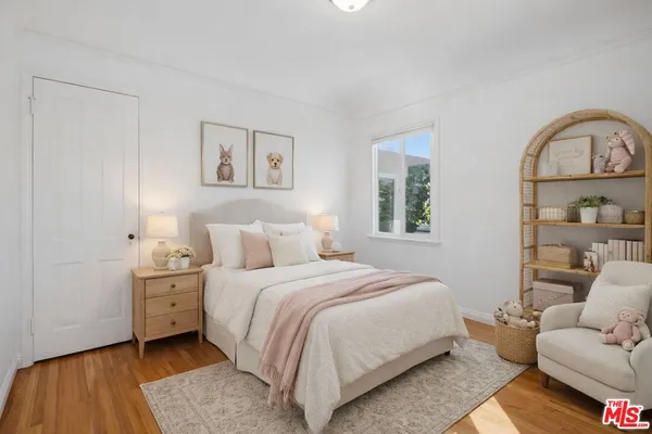 $12,995 | 1170 South Beverwil Drive, Los Angeles, CA 90035