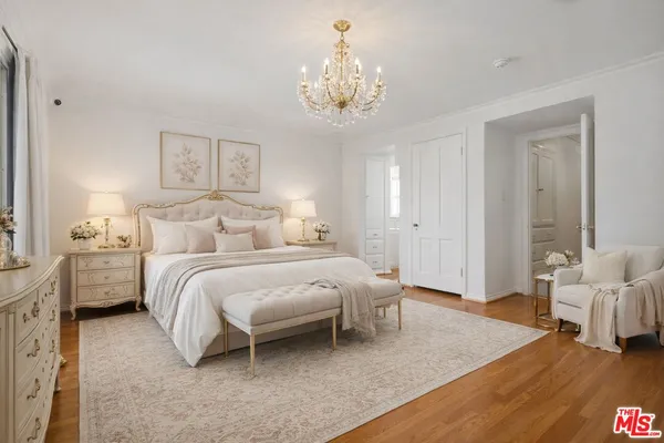 $12,995 | 1170 South Beverwil Drive, Los Angeles, CA 90035