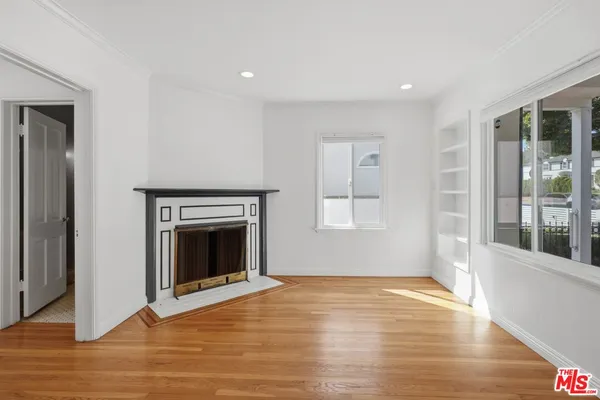 $12,995 | 1170 South Beverwil Drive, Los Angeles, CA 90035