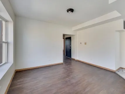 $240,000 | 5000 South Champlain Avenue, Unit 3, Chicago, IL 60615