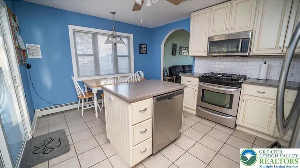 $315,000 | 2607 Seip Avenue, Easton, PA 18045
