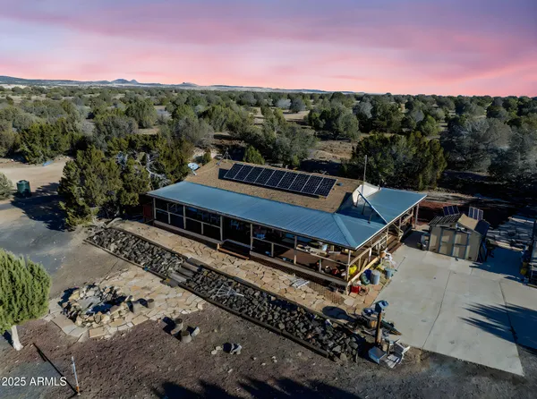 $850,000 | 10777 West Raging Crab Road, Seligman, AZ 86337