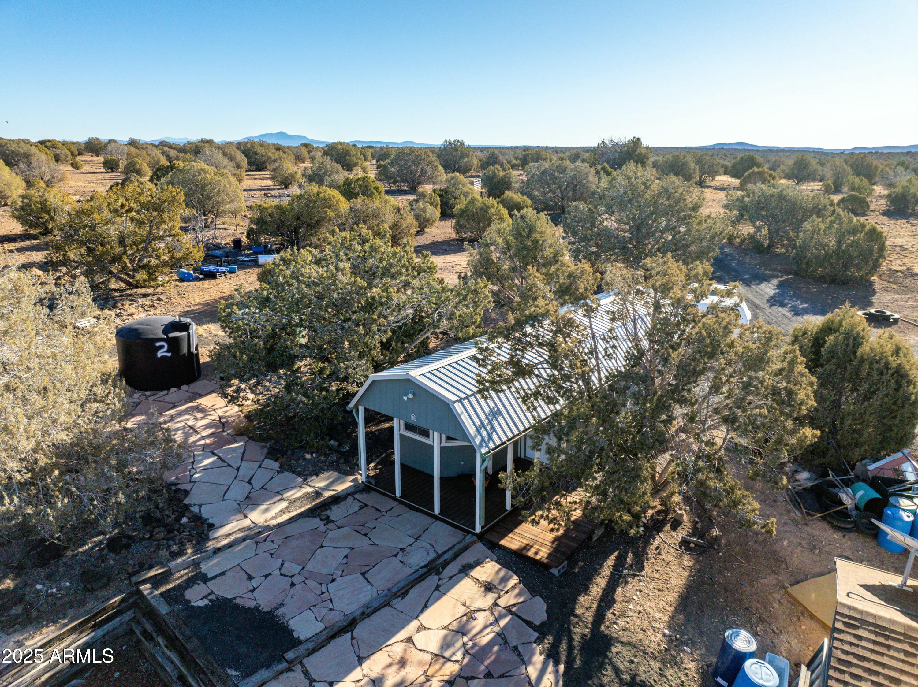 10777 West Raging Crab Road Seligman, AZ 86337 - Photo 18 of 45 Large shed or potential guest space