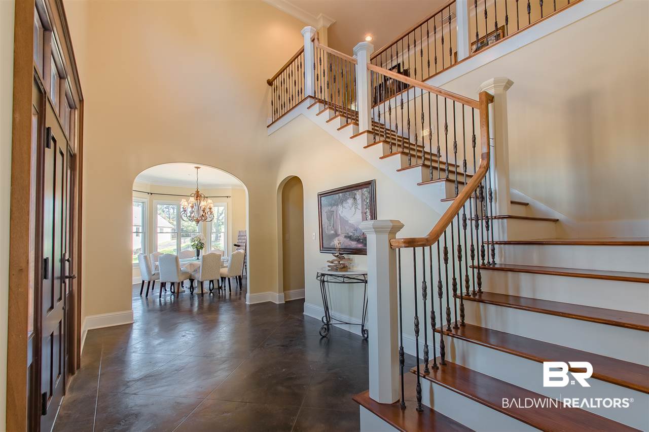 34 Viale Bellezza Fairhope, AL 36532 - Photo 5 of 42 Foyer
