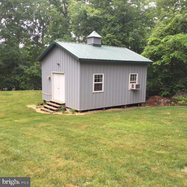 290 Company Farm Road Aspers, PA 17304 - Photo 4 of 18