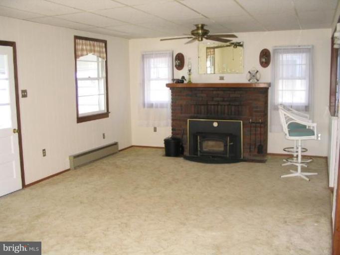 18341 River Road Tall Timbers, MD 20690 - Photo 8 of 18 Living Room