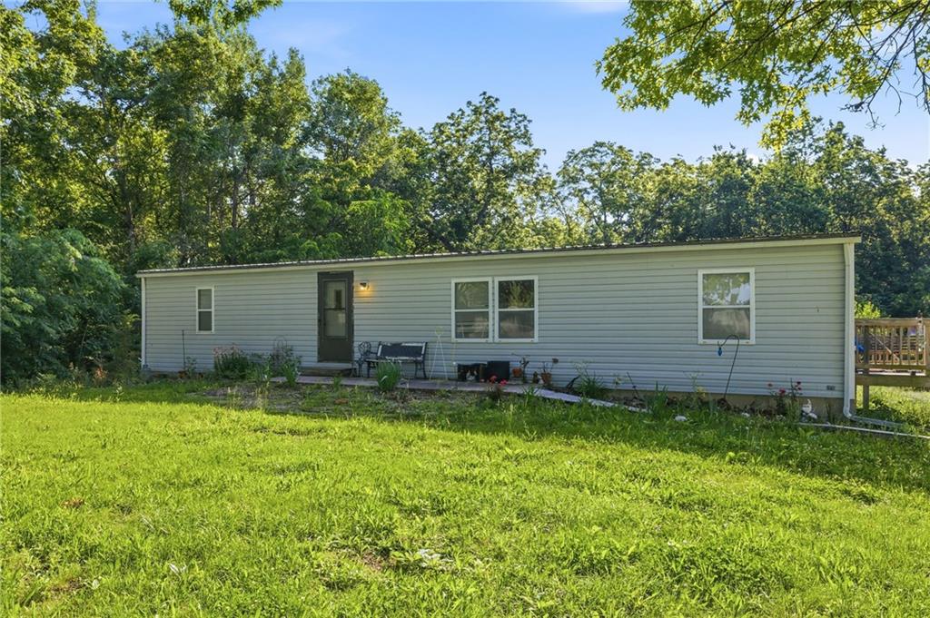 22207 South Excelsior Road Harrisonville, MO 64701 - Photo 3 of 38
