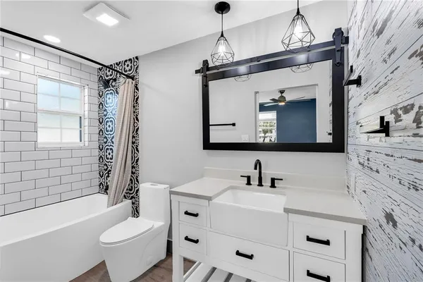 $267,000 | 1500 Gay Road, Unit 8D, Winter Park, FL 32789