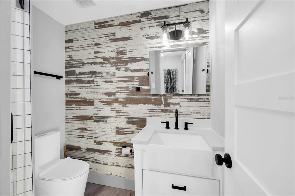 1500 Gay Road, Unit 8D Winter Park, FL 32789 - Photo 23 of 31