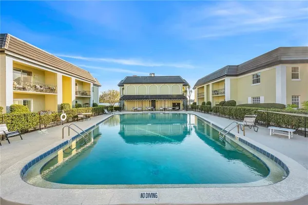 $267,000 | 1500 Gay Road, Unit 8D, Winter Park, FL 32789