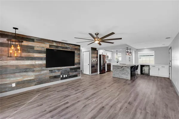 $267,000 | 1500 Gay Road, Unit 8D, Winter Park, FL 32789