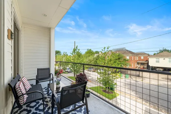 $3,600 | 4621 Chartres Street, Houston, TX 77004