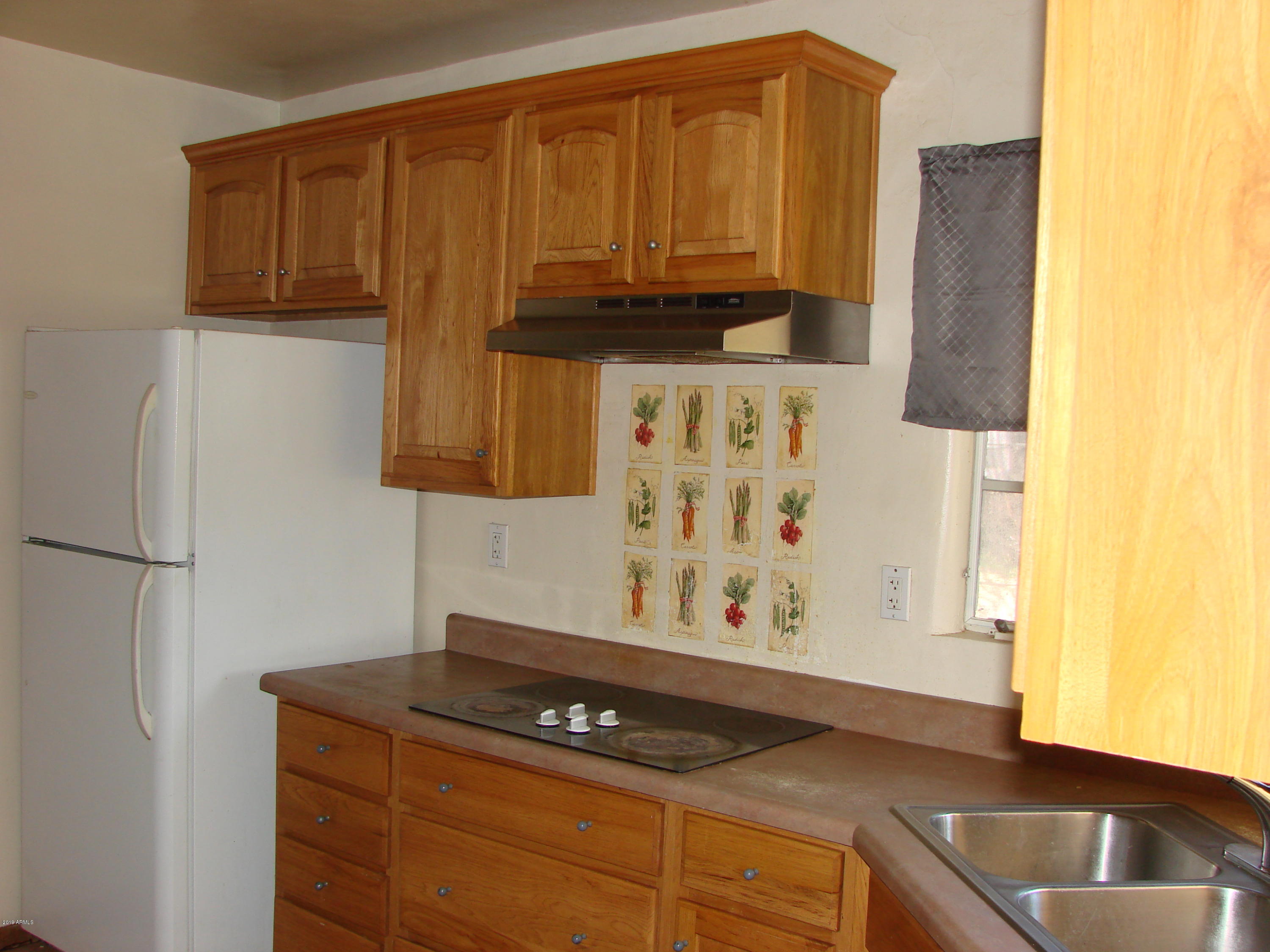105 East Carter Road Phoenix, AZ 85042 - Photo 5 of 17 DSC02508