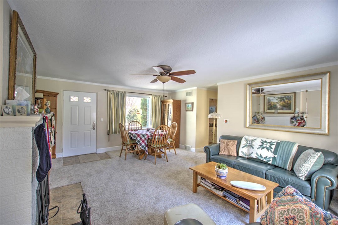 369 South Woodale Avenue Decatur, IL 62522 - Photo 9 of 23 Gallery Image 9