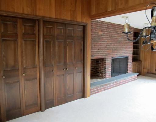 41 Bent Road East Providence, RI 02916 - Photo 6 of 12 Den/Family/Great Room.
