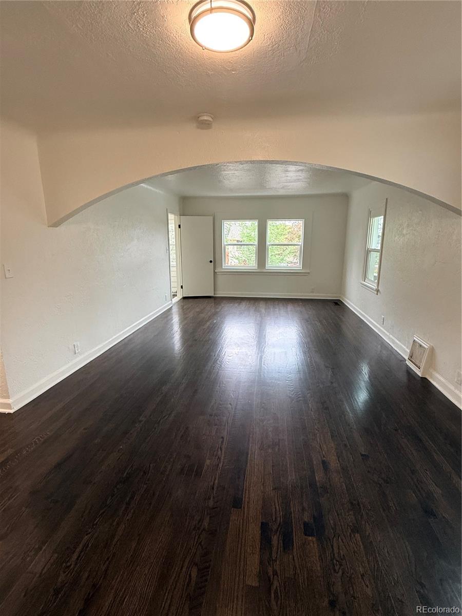 327 South Alcott Street Denver, CO 80219 - Photo 5 of 28
