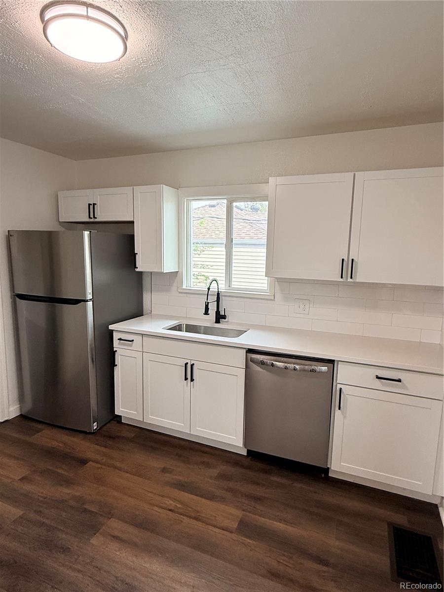 327 South Alcott Street Denver, CO 80219 - Photo 10 of 28
